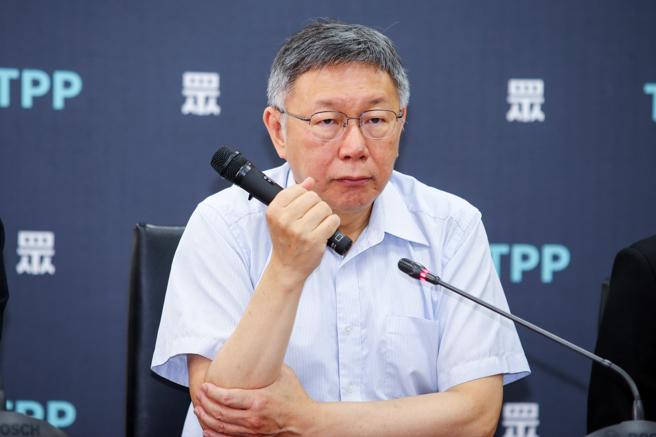 民眾党主席柯文哲（见图）31日回应时事。（邓博仁摄）