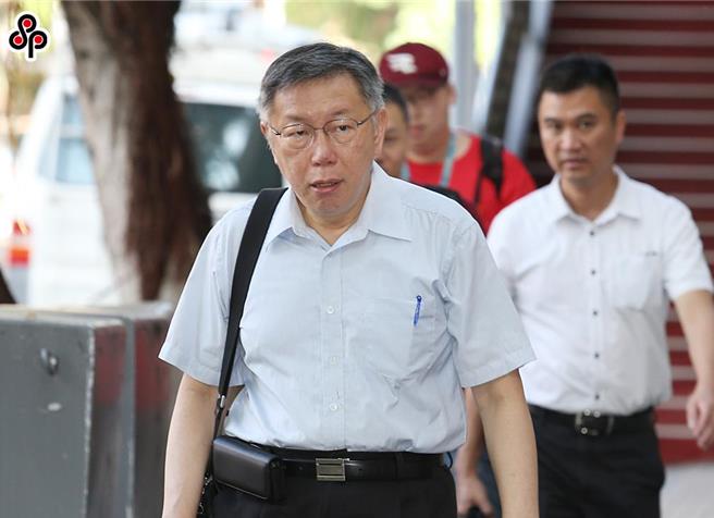 针对京华城容积奖励争议，台北市议会日前组成专案调查小组，厘清当时情况并还原真相。而调查小组即将于下周邀请时任台北市长、现任民眾党主席柯文哲与会说明。（本报资料照片）