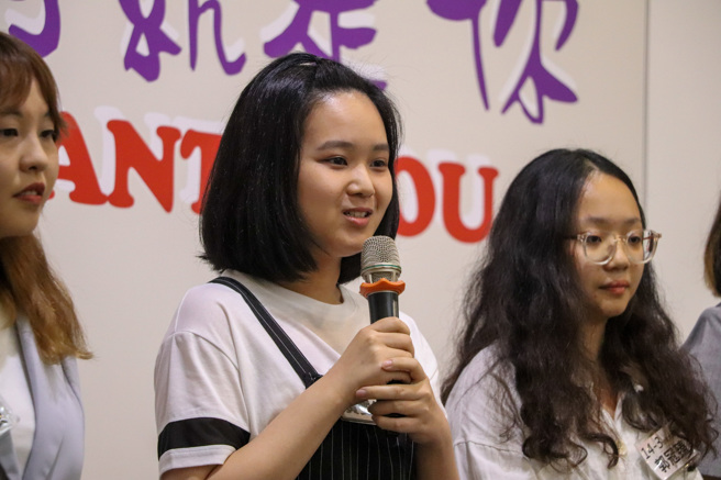 來自各大院校的青年學子們需在短時間內有效地展現自己的專業領域，壓力實在不容小覷。(照片/時際創意傳媒提供)