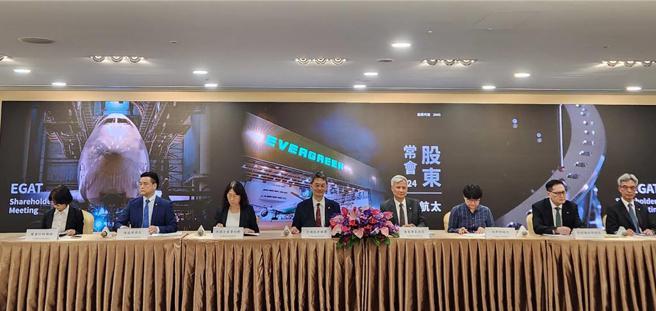 驚喜！英國航空降落桃園，長榮航太取得大單。圖／王淑以