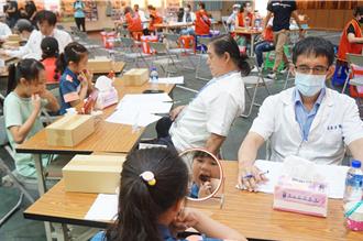 知齿、护齿刷新口腔健康 屏县洁牙孩子王大比拚