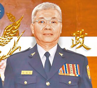 張榮興坦承溝通上有不妥 方仰寧強調長官自有安排