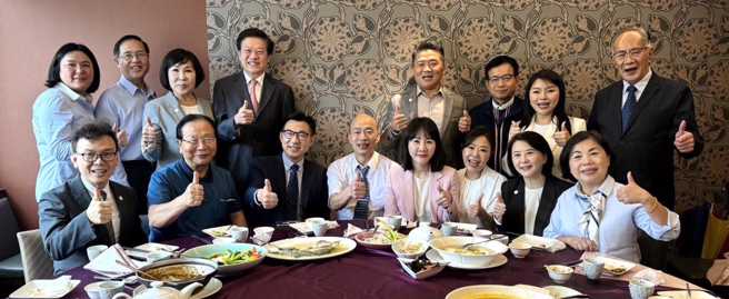 立法院長韓國瑜透露，5月31日趁中午時間與黨籍立委餐敘，很是愉快。（翻攝自韓國瑜臉書）