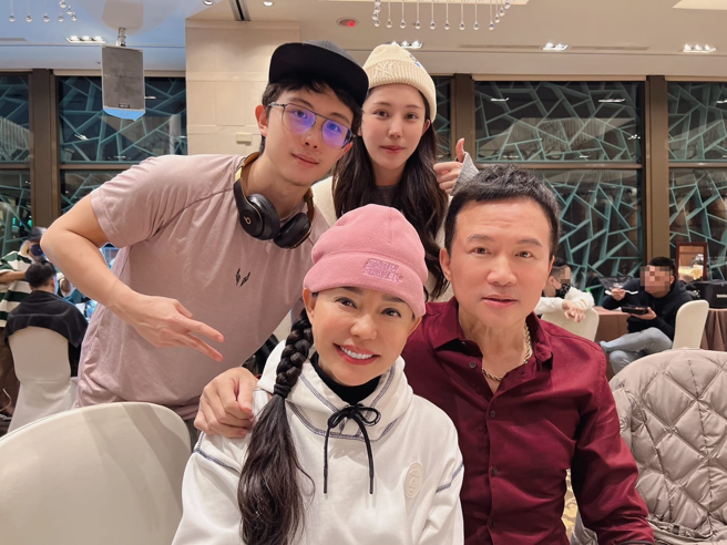 狄莺说阿乃移情别恋，让孙安佐做出脱序的行为。（图／狄莺脸书）