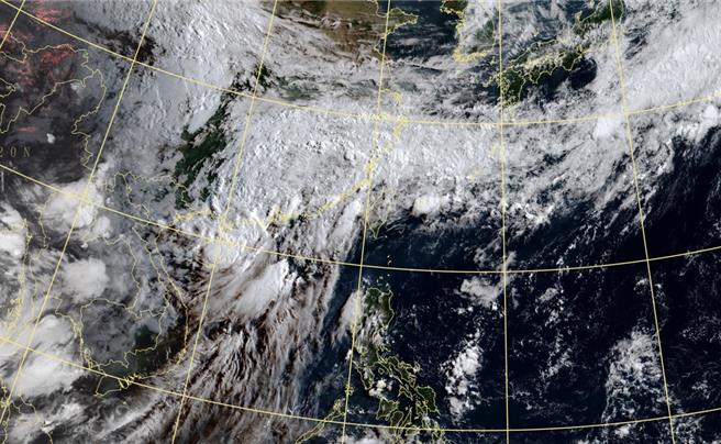 颱风「马力斯」登陆广东省，大陆水利部门近日多番进行暴雨洪水防御工作。（中央气象署提供）