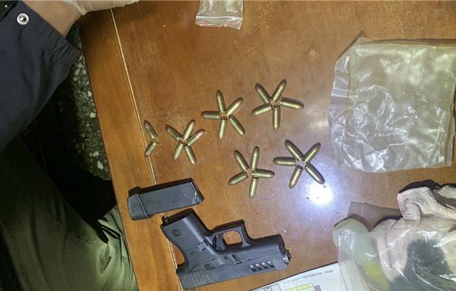 桃园市警察局5月执行雷霆除暴第二阶段，绩效丰硕。（桃园市警局提供）