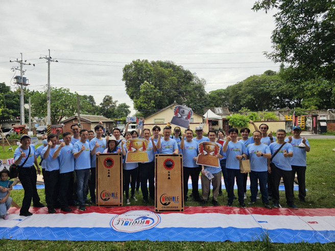 雲林縣警局辦今(1)日警察節活動，現場活動不僅有吃有玩，還有犯罪預防與交通安全宣導。（圖／警方提供）