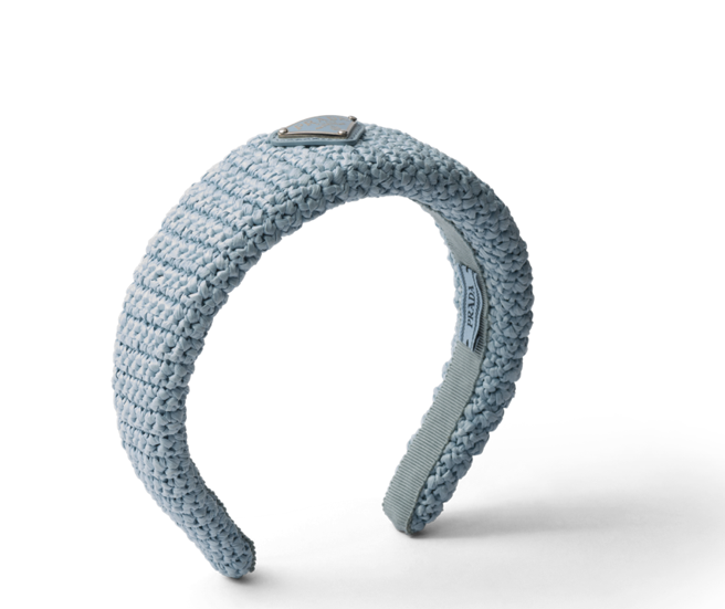 Prada 鉤织髮箍 ，2万元。（Prada提供）