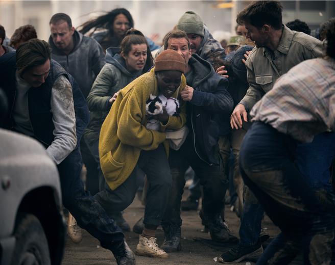 《噤界：入侵日》将带观眾见证世界末日的惊悚面貌。（UIP提供）