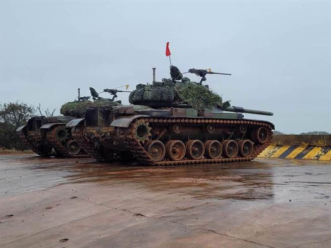 陆军花东防卫指挥部战车营，日前到新竹湖口乡下基地，疑似发生有连长将排长「当沙包踹打」，对此花防部下周一将派员去调查。（示意图／中时资料照）