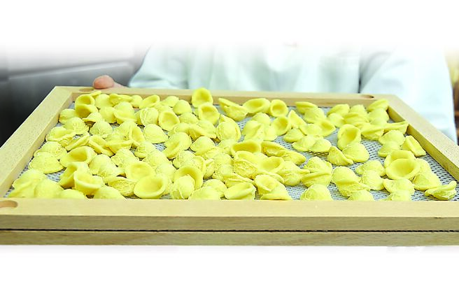 〈猫耳朵〉是南义普利亚区最具代表性的经典义大利麵。图／姚舜