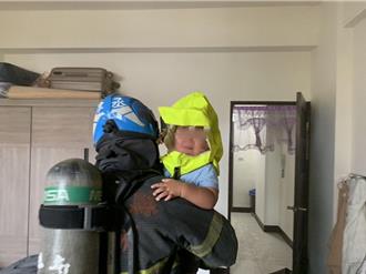 斗南民宅火警4人陽台待救   3歲童戴共生面罩鎮定逃生