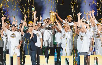 T1聯盟》卡森斯雙廿領軍 雲豹摘隊史首冠