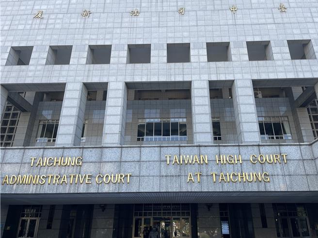 台中市黄姓社区保全，对女住户强吻并摸胸，一、二审均认为黄男犯行对被害人身心造成伤害非微，且无法取得和解、原谅，依强制猥亵判刑8月，不宜缓刑。（王煌忠摄）