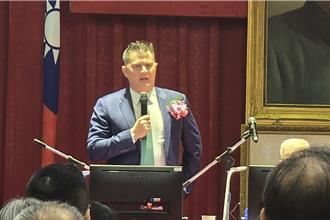 遠東集團首場股東會 徐旭東「點名」獨子徐國安報告