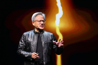 其實黃仁勳漏了「感謝最大咖」 網友喊：供應鏈守護神
