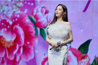 朴敏英来台秀舞技   加码唱〈想和你看五月的晚霞〉送台湾粉丝