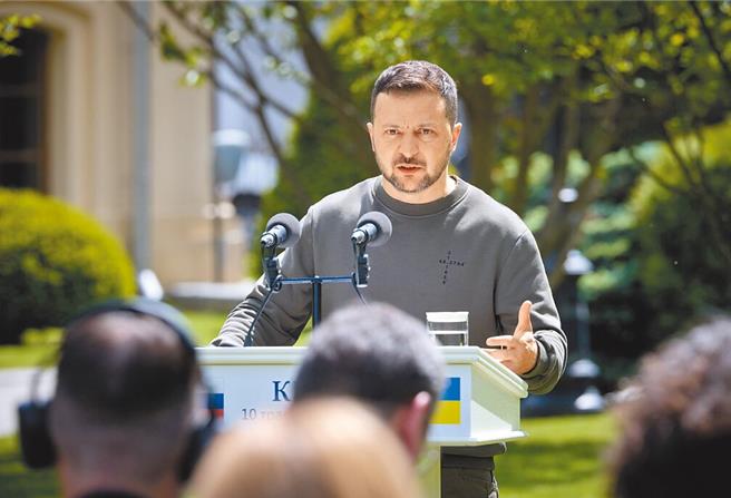 指责陆助俄破坏和平峰会，《Politico》称泽伦斯基在新加坡香格里拉会议上「爆发」。（乌克兰总统府官网）