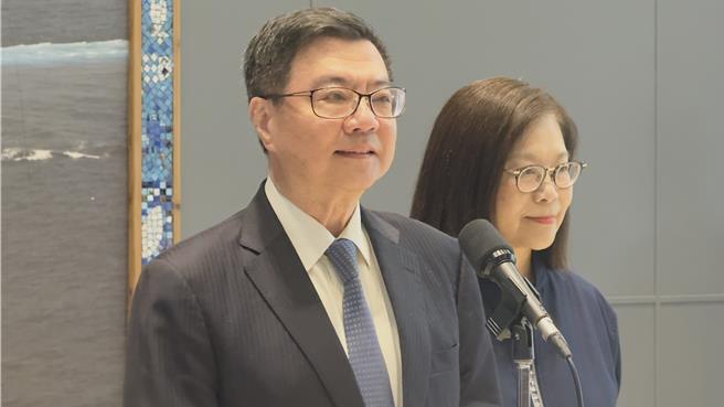 行政院长卓荣泰表示，台湾对于两岸关系释出很多善意政策。（吕健豪摄）