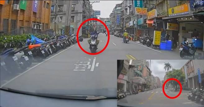 轎車禮讓行人，後方騎士滑手機來不及煞車自摔。（翻攝爆料公社）