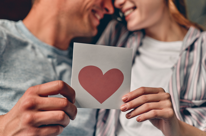 属龙且单身者爱情运爆棚，只要耐心等待，缘分将会把对的人带到身边。（示意图：shutterstock／达志）