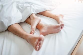 妹子上網約炮！男友委屈喊「要收2千元」 她自己掏錢網看傻