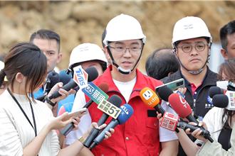 视察山崩现场　谢国梁：协助潮境店家规画振兴方案