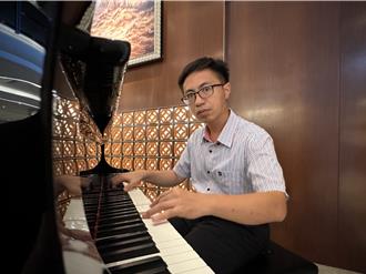 天才鋼琴家李尚軒快閃金門演奏 攜手碧山樂團共譜美妙樂章