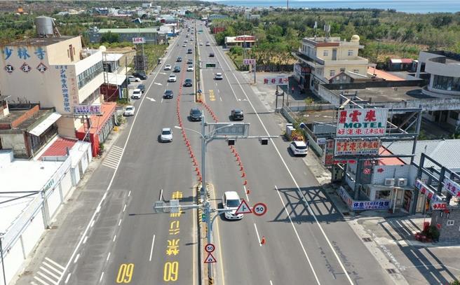 端午连假，警方将在台1线进行调拨车道措施。（枋寮分局提供／罗琦文屏东传真）