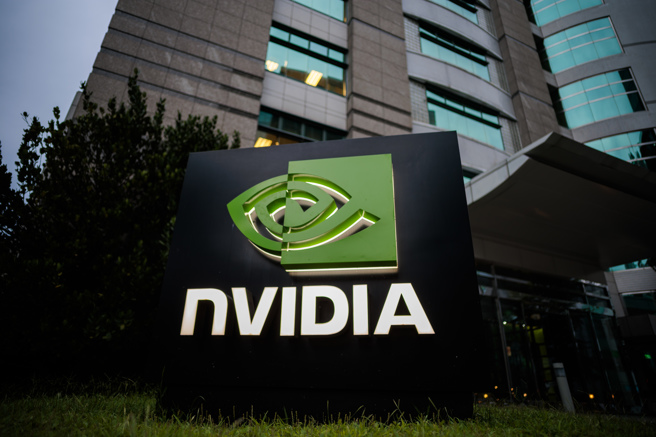 輝達執行長黃仁勳接受媒體訪問時指出，未來5年內，NVIDIA將設立一個非常大的研發設計中心，雇用至少1000名工程師，「我們正在尋找一個地點蓋總部」；圖為NVIDIA台北分公司。（郭吉銓攝）