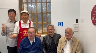 黄仁勋逛寧夏夜市5次 连2天报到 吃过摊位曝