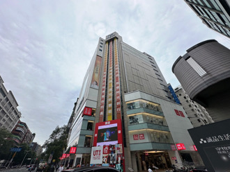 東區商圈重返北市一哥！明曜百貨頂樓月租232萬寫天價
