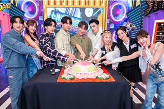 五堅情合體挑戰16蹲！黃偉晉「牙勒牙勒」變身大小姐