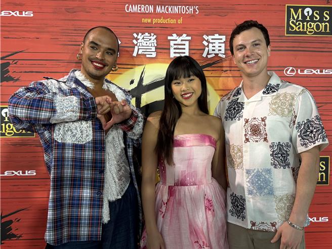 《西贡小姐》男女主角等人今天到台南宣传。（曹婷婷摄）