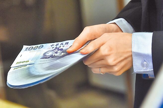 之家壽險已宣布發債，海、內外發債額度已達1,580億元，創史上新高，各家發債利率亦是比拚重點，兩大壽險龍頭，即國泰人壽、富邦人壽，新台幣計價的票面利率皆為3.7％～3.85％。圖／本報資料照片