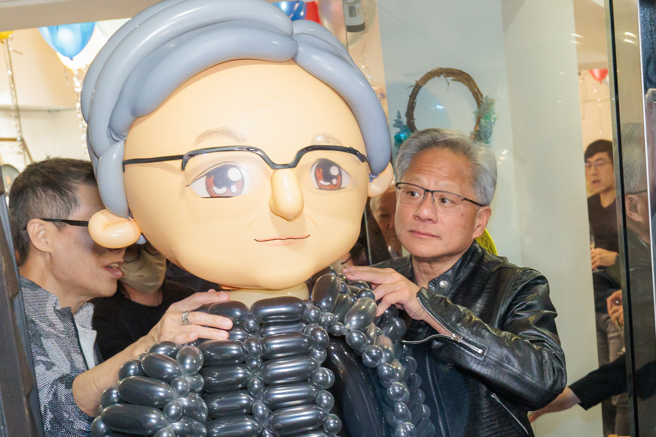 辉达股价创新高，市值成为全球第二大公司。（图／郭吉铨摄）