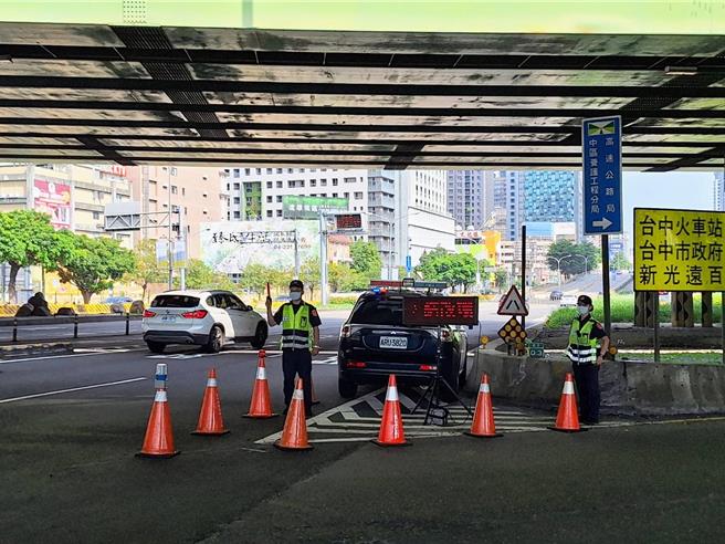 端午節3天連假即將到來，台中市警局將投入1499人次警員、義交388人次，加強疏導交通尖峰時段車流。（警方提供／王煌忠台中傳真）
