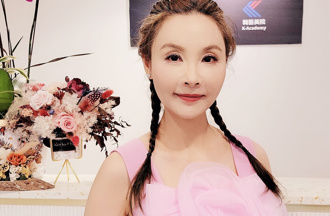 女星住豪宅「被传吸毒丢代言」名嘴揪一细节：搬家没做好