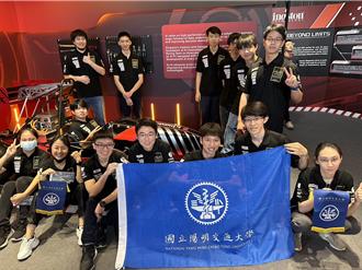 陽明交大方程式賽車隊受邀Computex展示電動賽車 驚艷全場