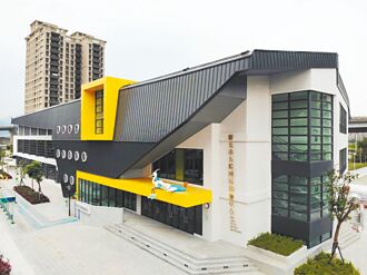 洲子洋停车场卡关 议员怒批市府