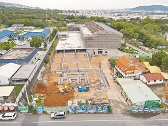 议长建议 南投竹山第一公墓盖殡仪馆