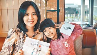 儿时发音不标准 何橞瑢进新闻营磨腔