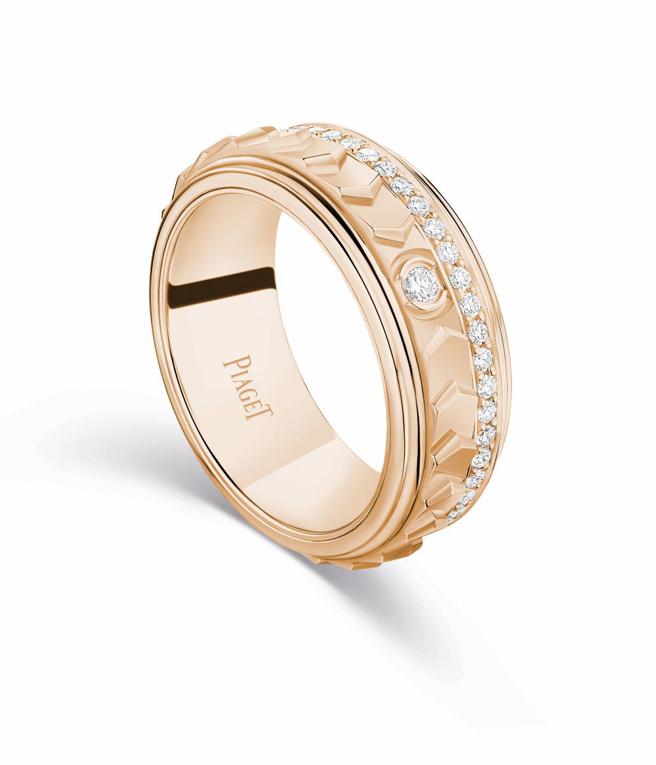 伯爵150周年Possession系列18K玫瑰金剑锋纹钻石戒指，约26万2000元。（PIAGET提供）