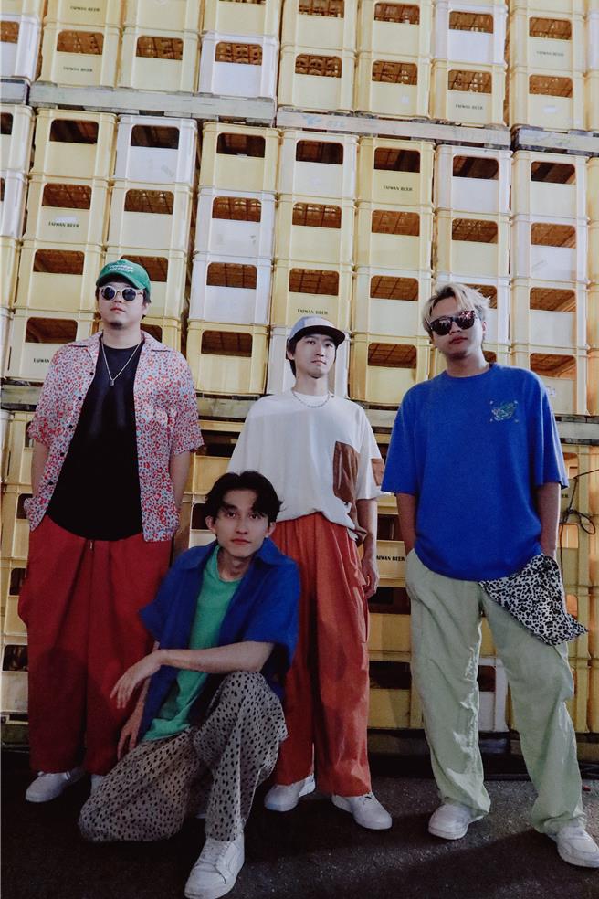 冰球樂團為《八戒》打造EP。（何樂音樂提供）