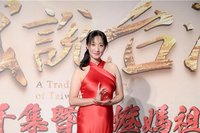 林佳瑾首次演戏就演妈祖。（三立提供）