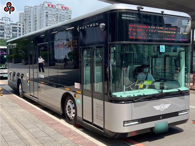 國內累積電動公車數量已突破1800輛，圖為示意圖。（本報資料照片）