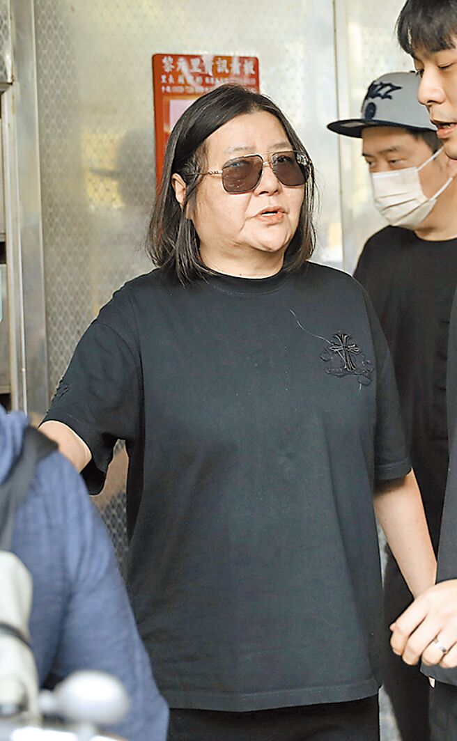 邱瓈宽是知名经纪人、也身兼导演、制片，是演艺圈大姐大。（侯世骏摄）