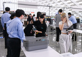 他機票印「SSSS」1類人中獎率高 登機可能被抓下來