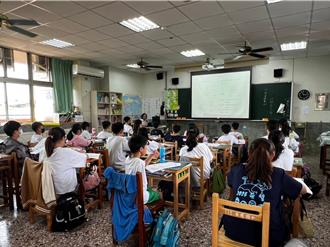 因应未来数位学习 云林县全面装设智慧黑板9月开学启用