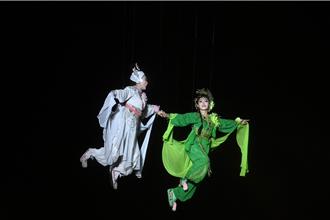 明華園《超炫白蛇傳》重現水淹金山寺 全場驚呼連連